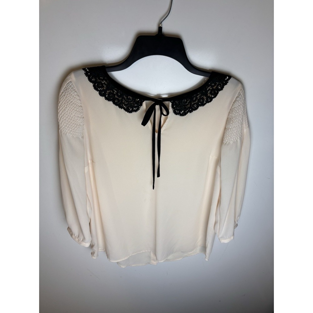 DISNEY'S Snow White by Lauren Conrad M Novelle Peach Peter Pan Lace Collar TOP